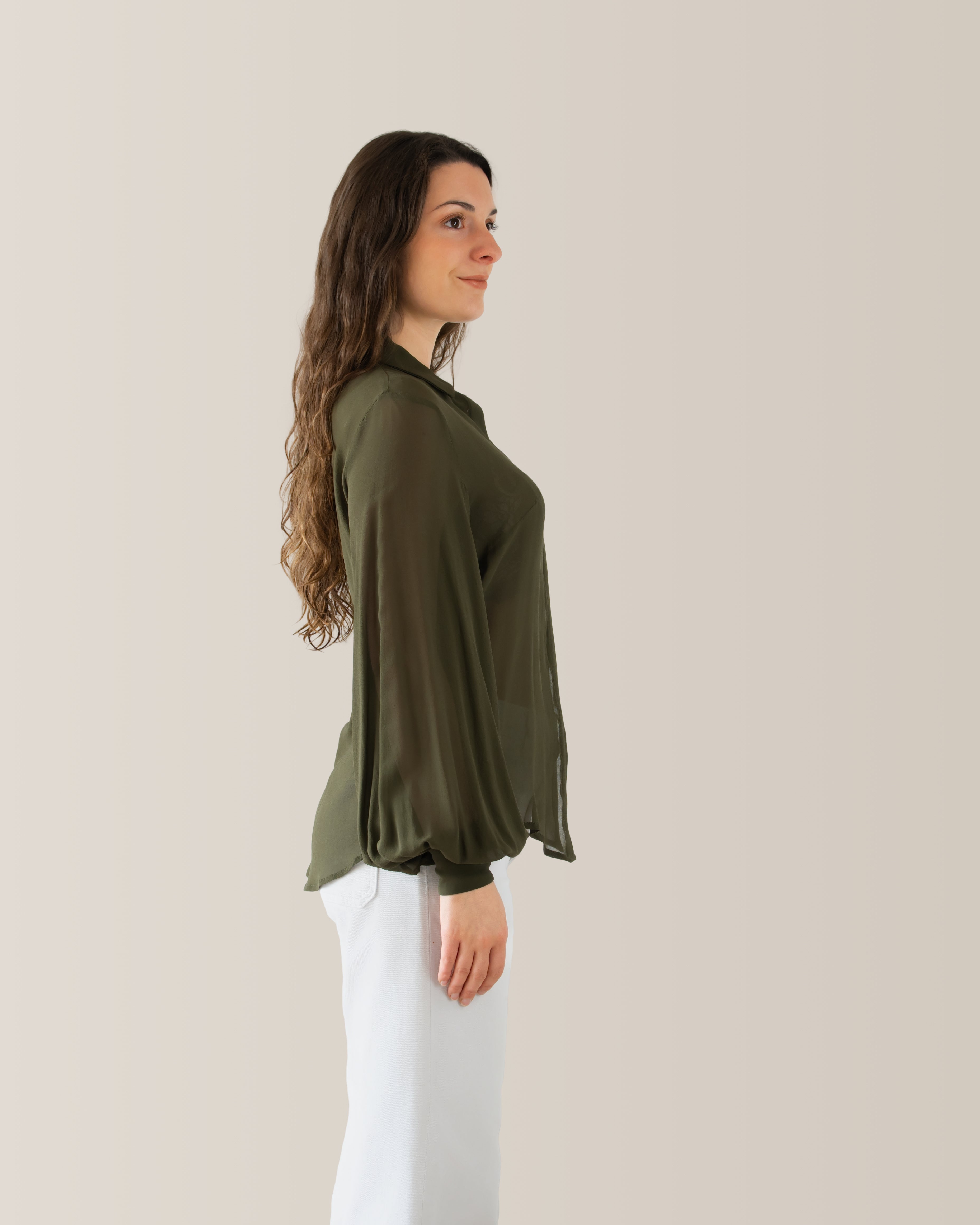 Camicia in seta con manica a palloncino | Verde millitare