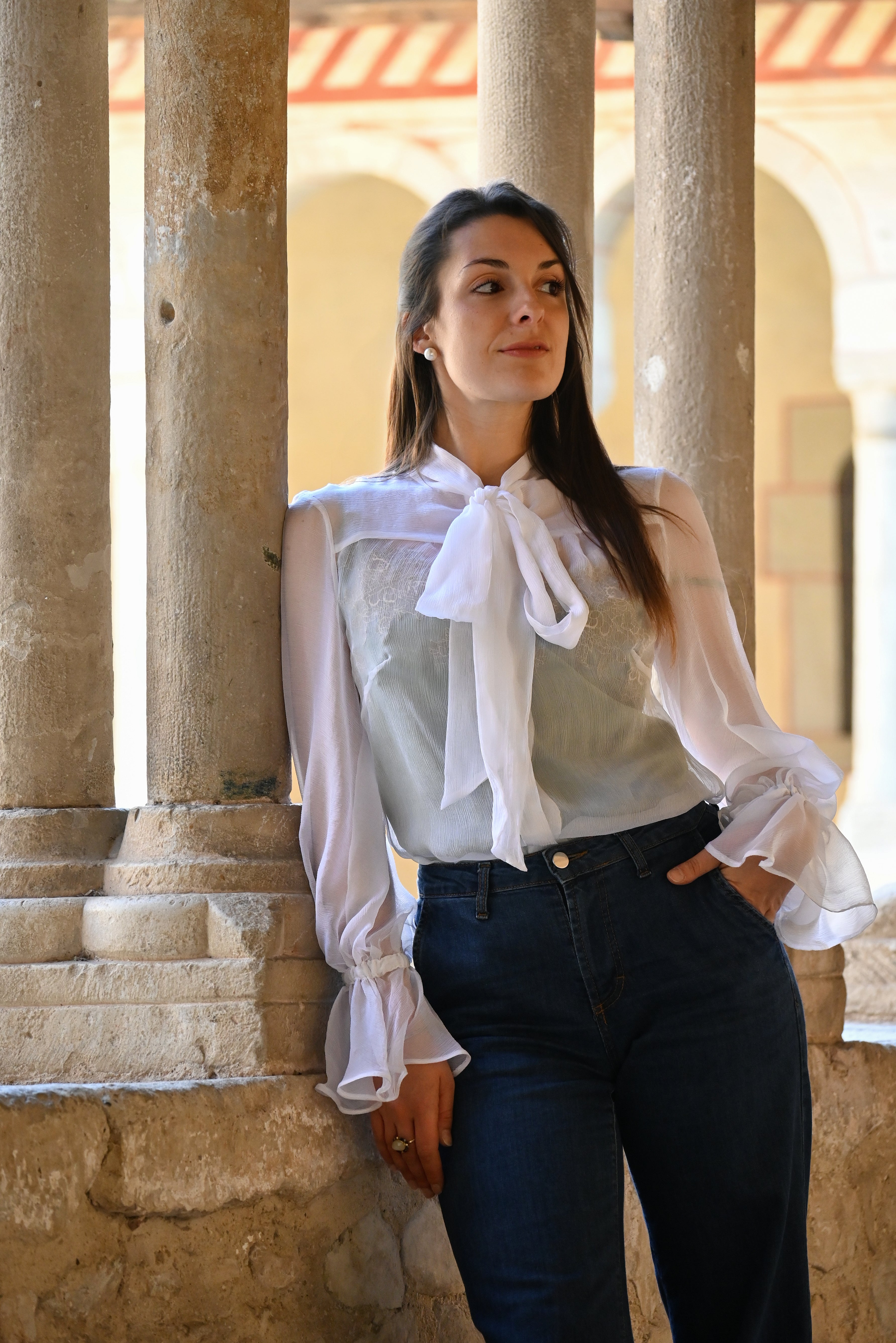 Camicia in seta con fiocco | Cloud Dancer