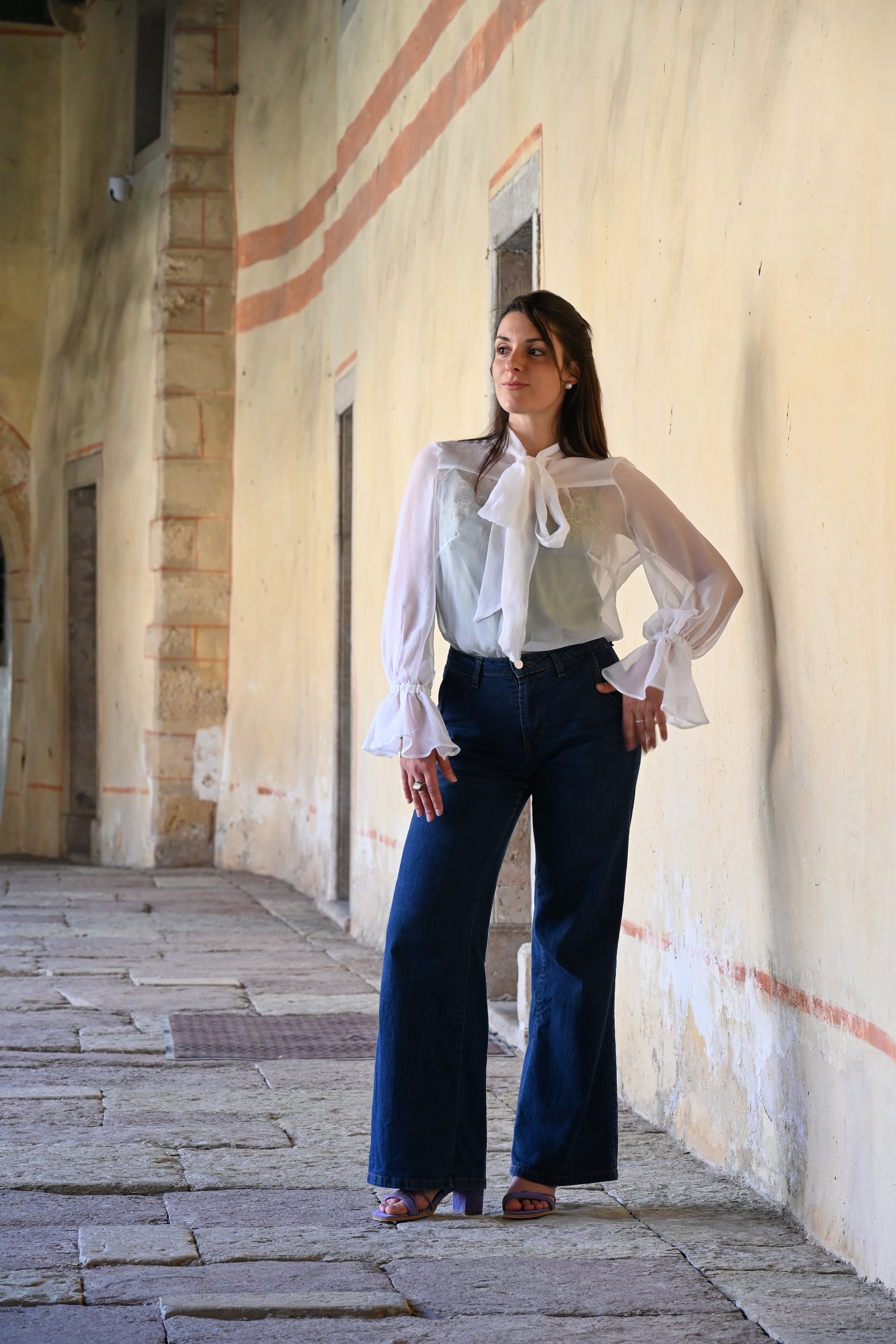 Camicia in seta con fiocco | Cloud Dancer