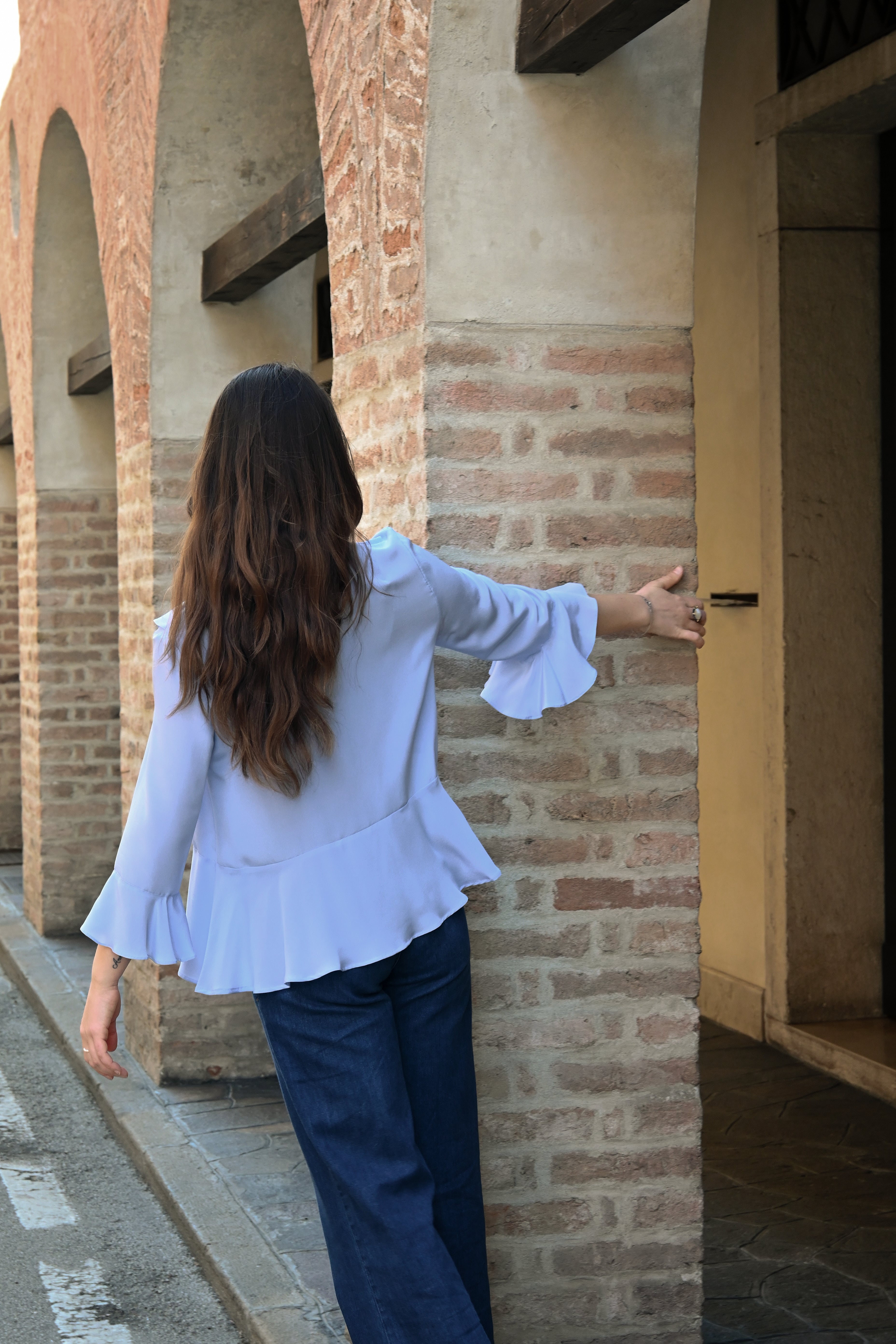 Blusa con volant | Carta da zucchero