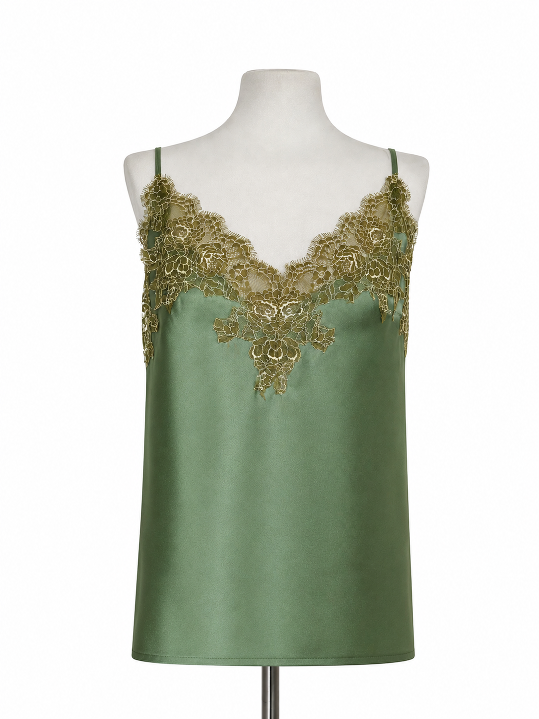Top in seta con pizzo