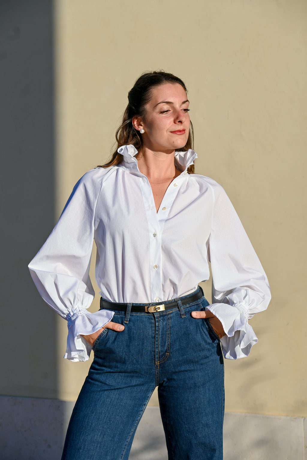 Cotton shirt with gathered collar and sleeves | White