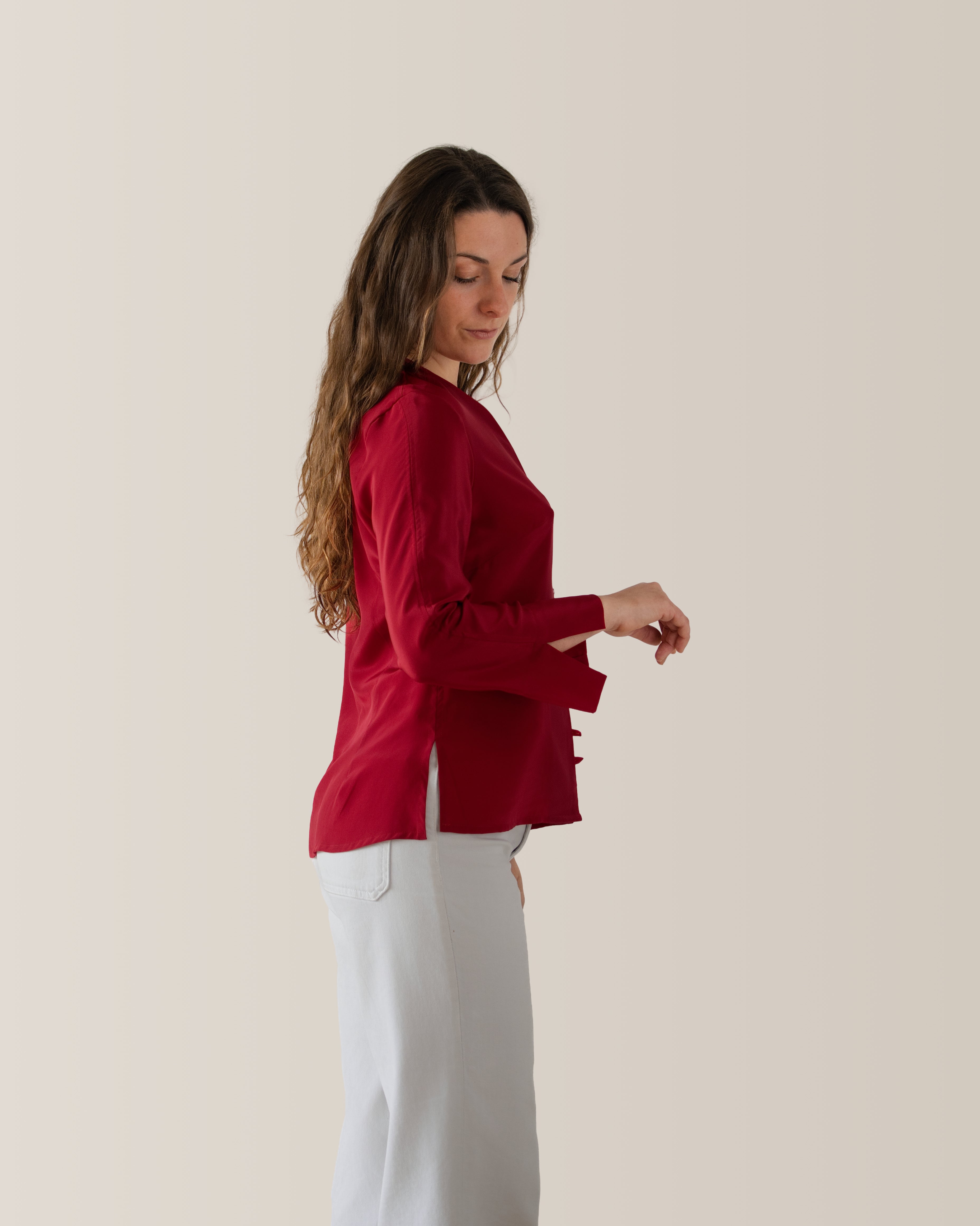 Camicia in seta scollo a V | Rosso Ciliegia