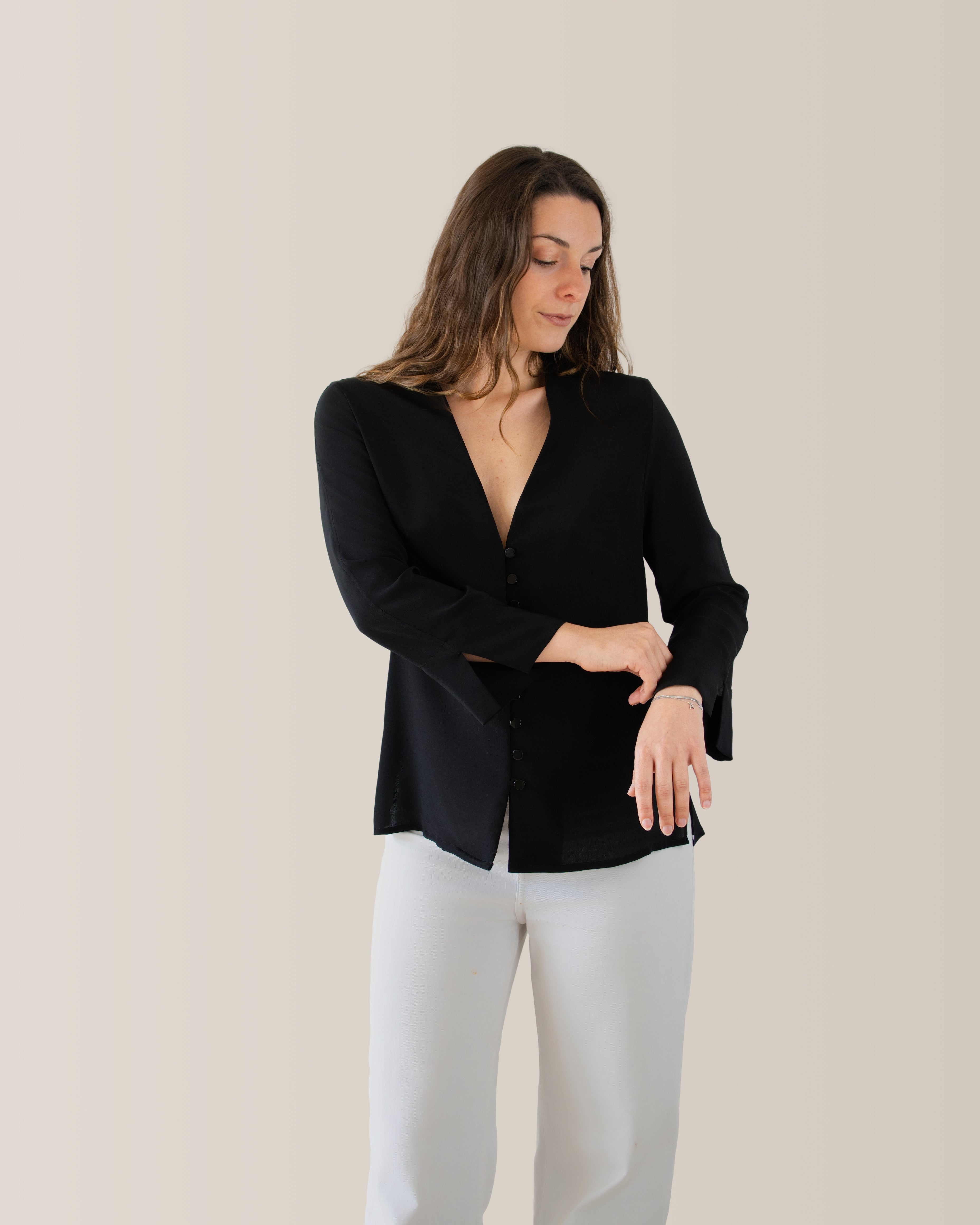 Camicia in seta scollo a V | Nero