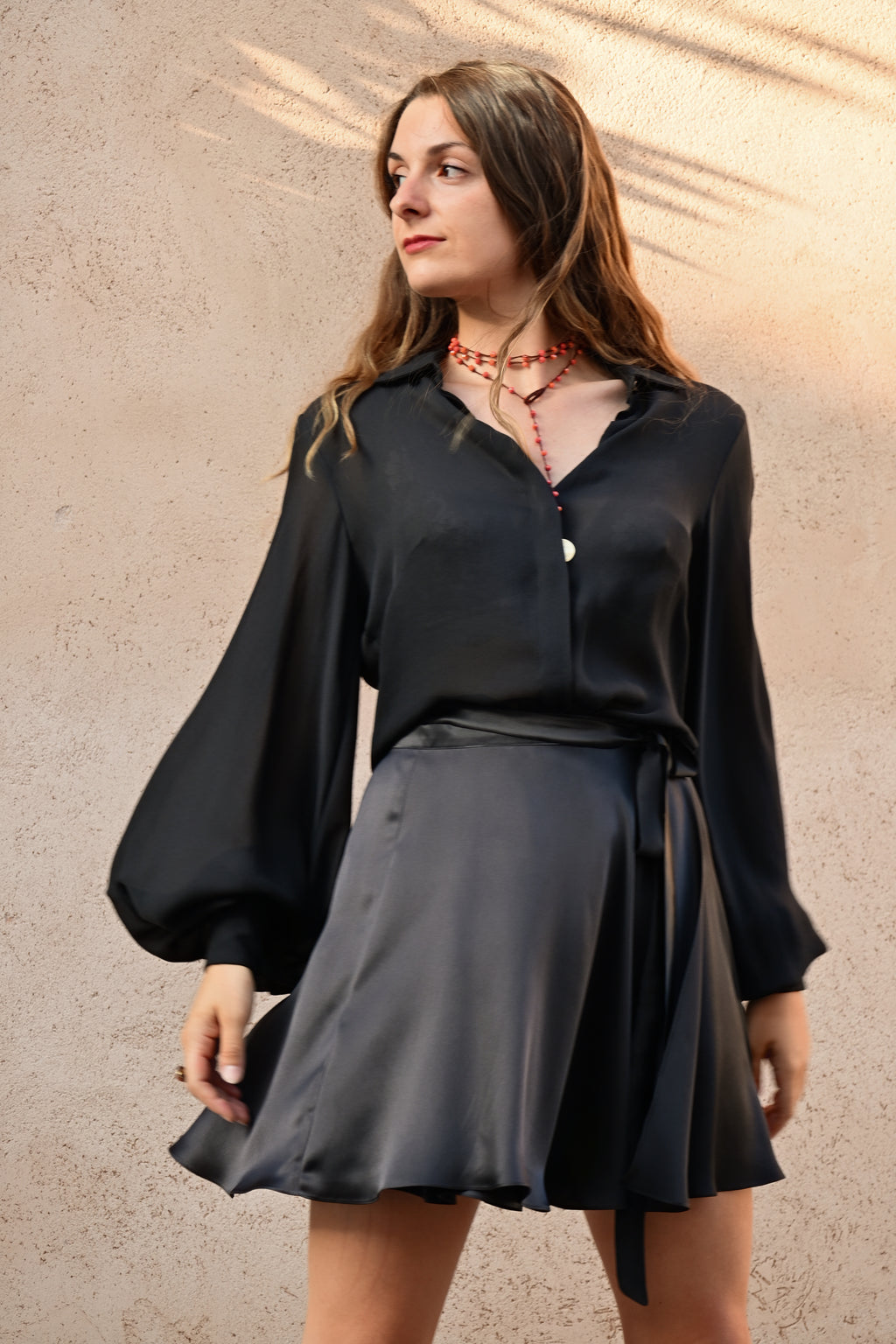 Camicia in seta con manica a palloncino | Nero